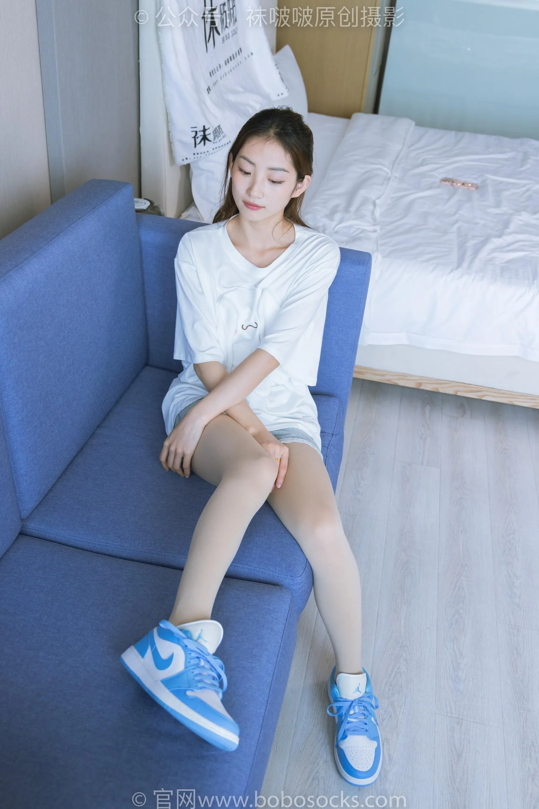[BoBoSocks袜啵啵]NO.228 小沫-板鞋、厚肉丝、裸足 [90P]插图6